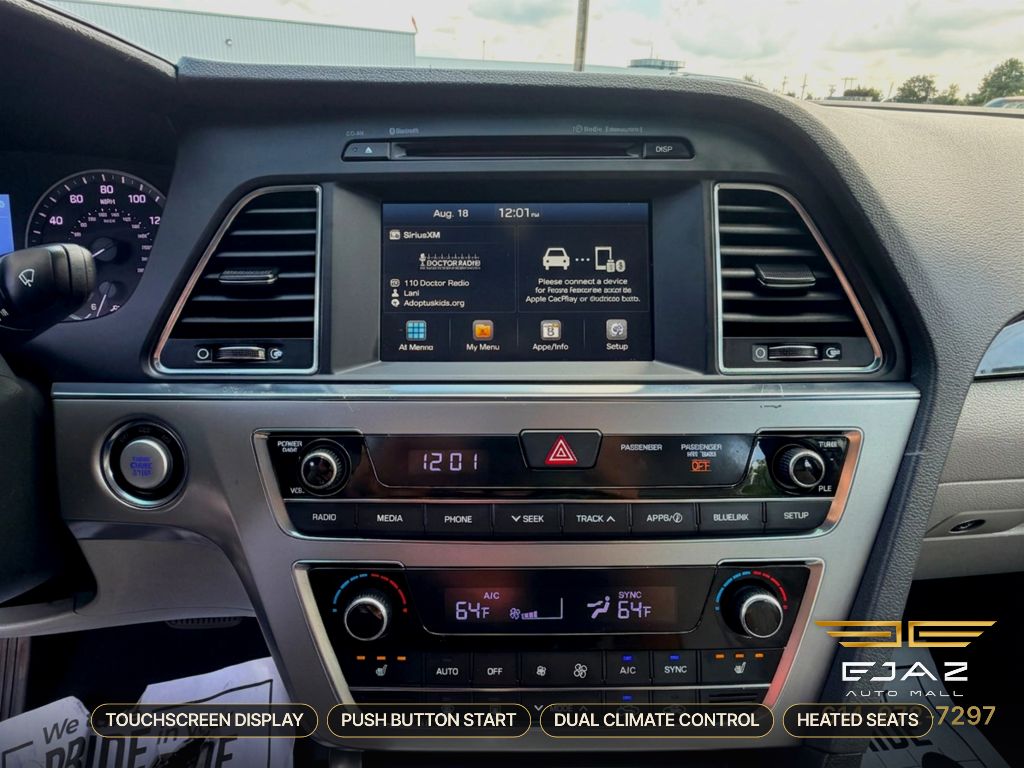 Photo 9 of this HYUNDAI SONATA