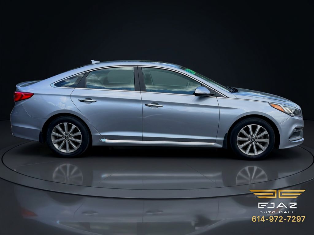 Photo 7 of this HYUNDAI SONATA