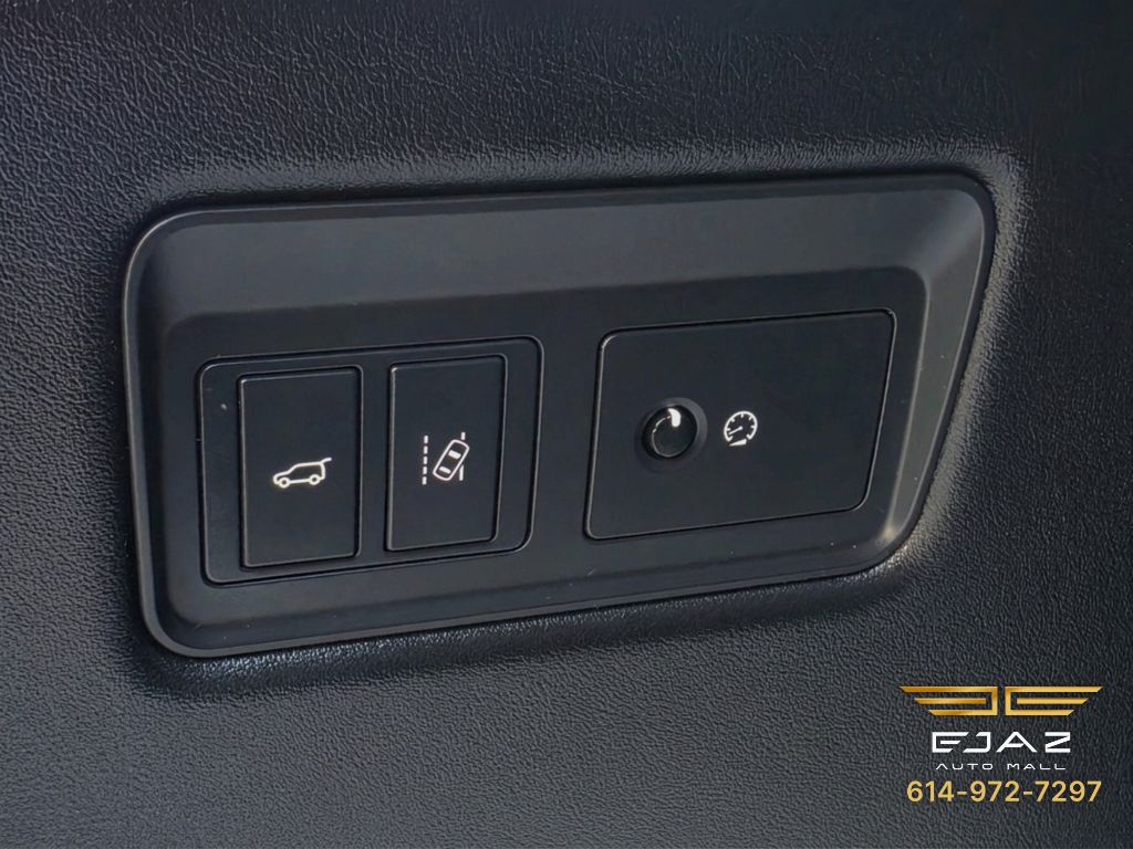Photo 50 of this LAND ROVER RANGE ROVER SPO