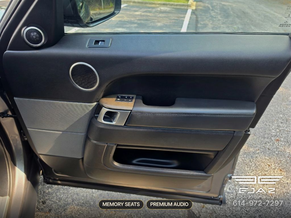 Photo 29 of this LAND ROVER RANGE ROVER SPO