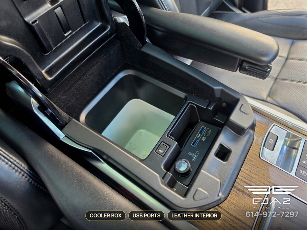 Photo 56 of this LAND ROVER RANGE ROVER SPO