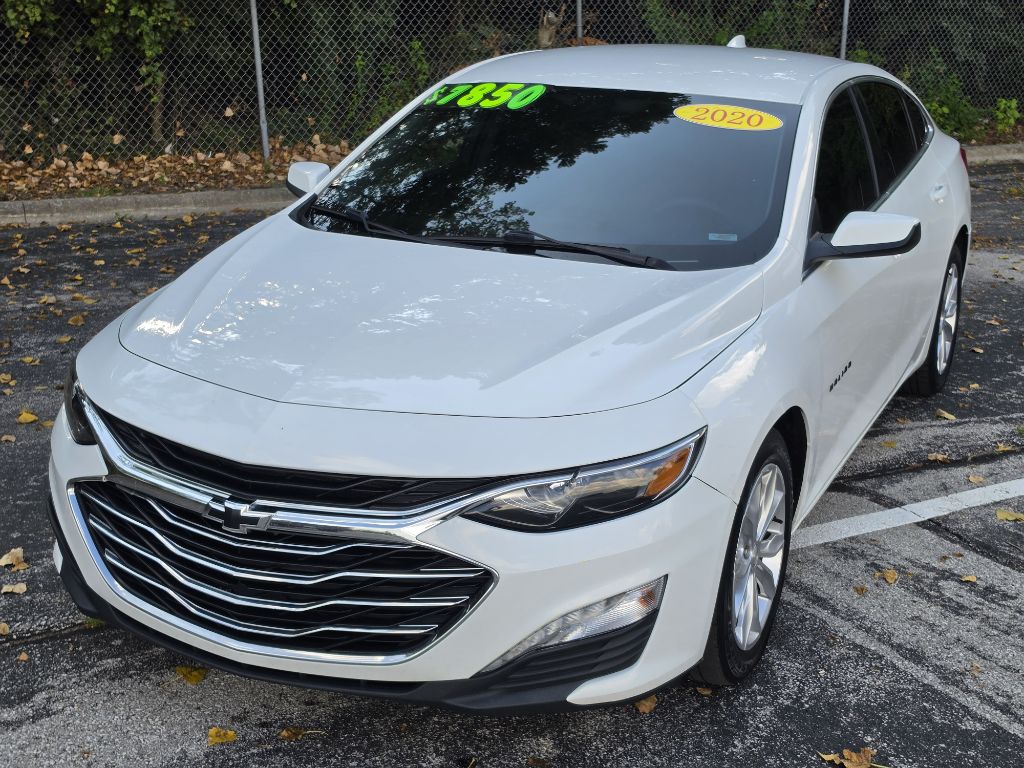 Photo 2 of this CHEVROLET MALIBU