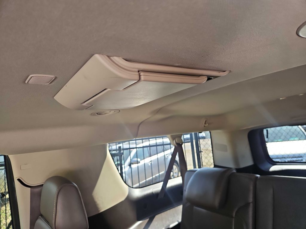 Photo 30 of this GMC YUKON XL