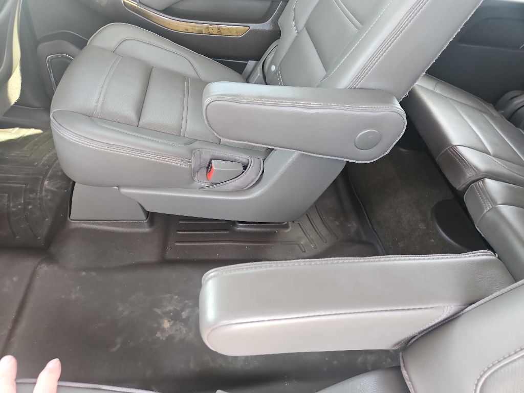 Photo 29 of this GMC YUKON XL