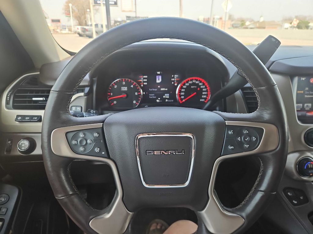 Photo 15 of this GMC YUKON XL