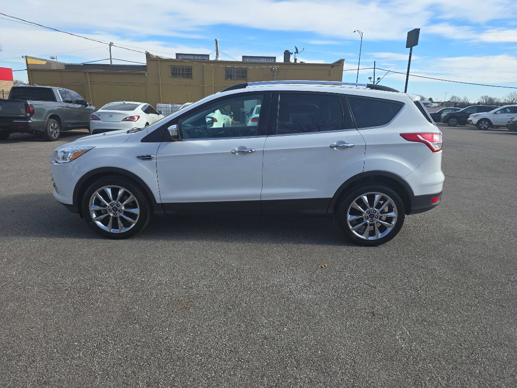 Photo 8 of this FORD ESCAPE