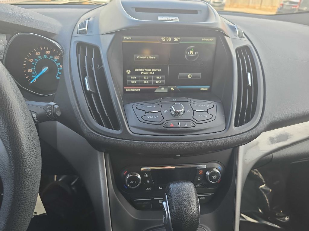 Photo 15 of this FORD ESCAPE