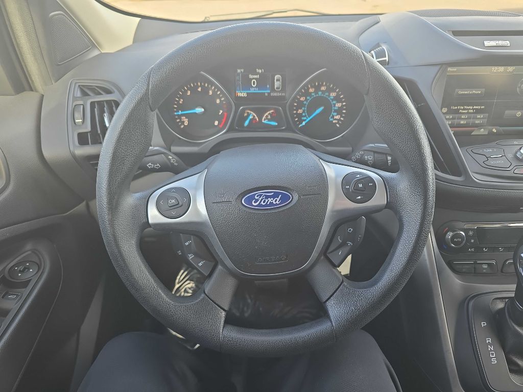 Photo 14 of this FORD ESCAPE
