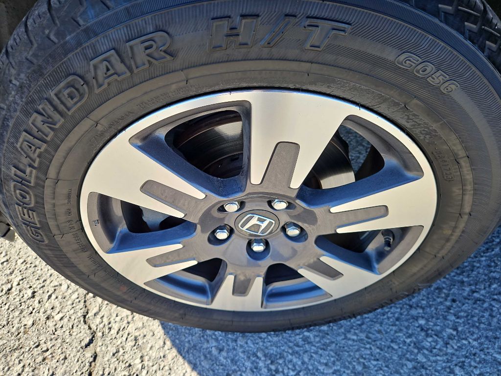 Photo 9 of this HONDA RIDGELINE