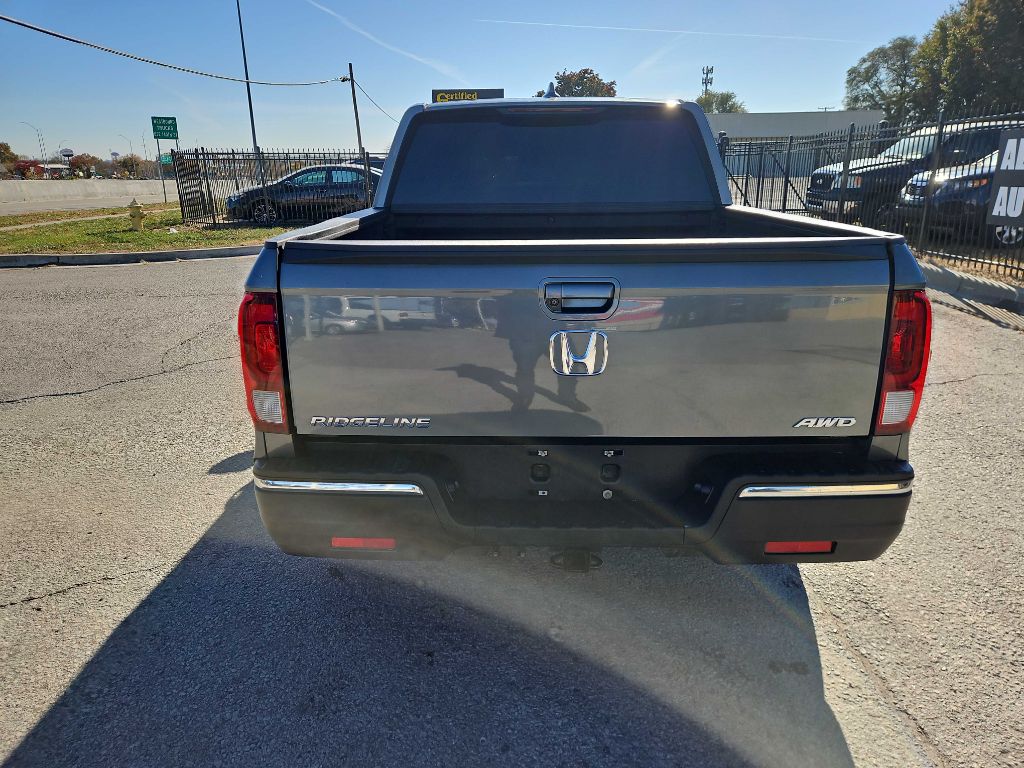 Photo 5 of this HONDA RIDGELINE