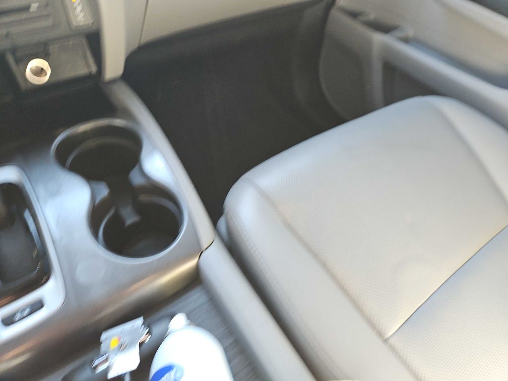 Photo 28 of this HONDA RIDGELINE