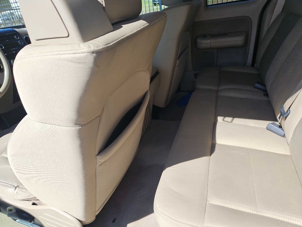 Photo 24 of this FORD F-150