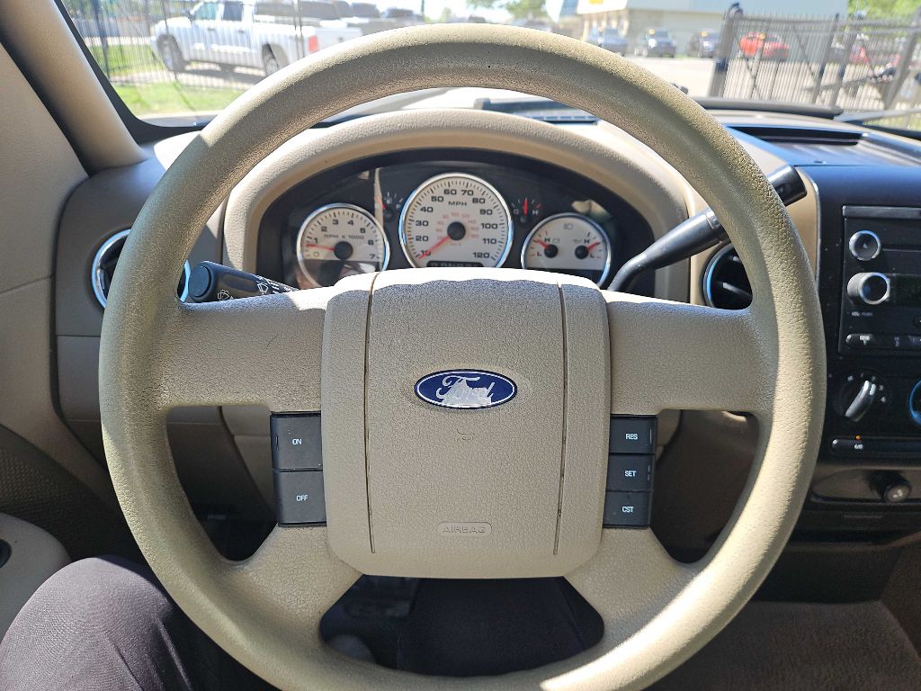 Photo 14 of this FORD F-150