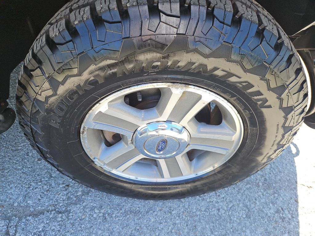 Photo 31 of this FORD F-150
