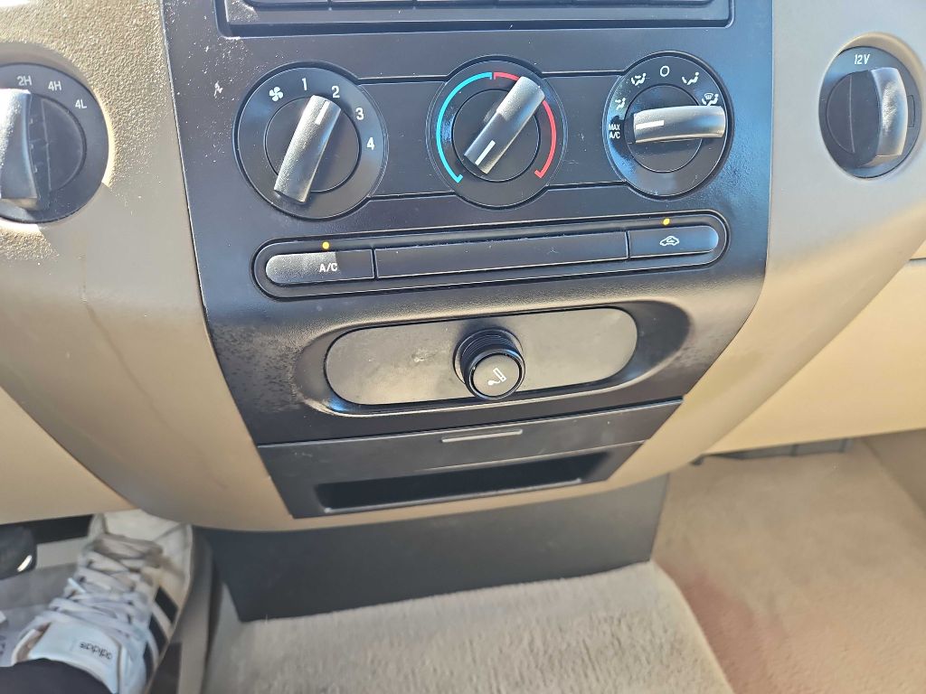 Photo 17 of this FORD F-150
