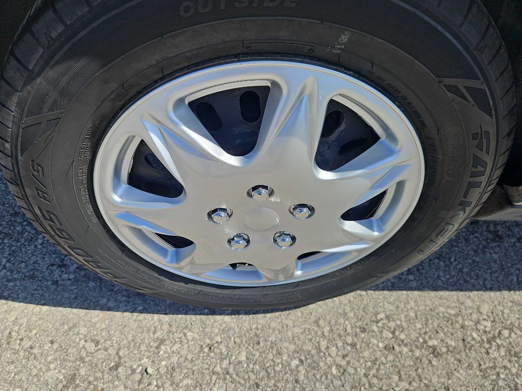Photo 28 of this MERCURY SABLE