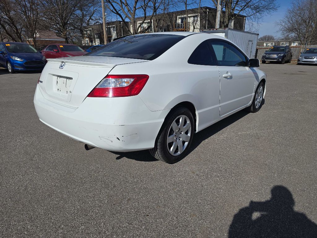 Photo 5 of this HONDA CIVIC