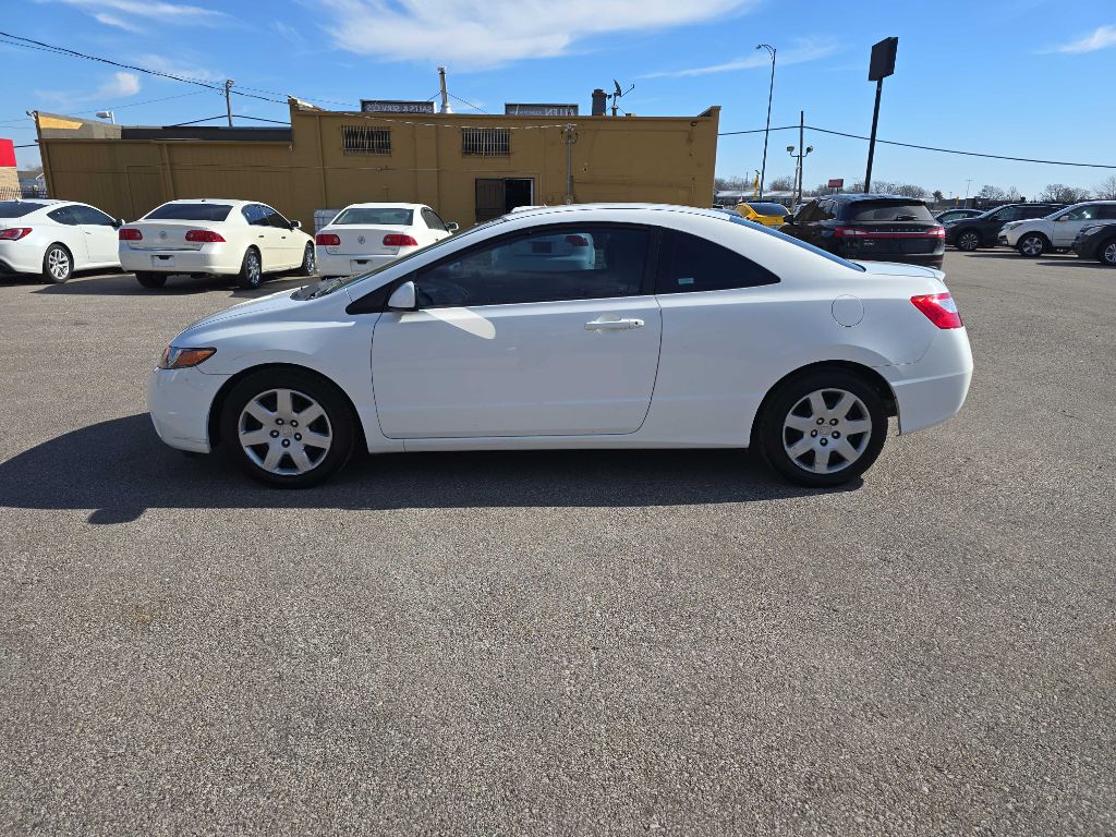 Photo 8 of this HONDA CIVIC