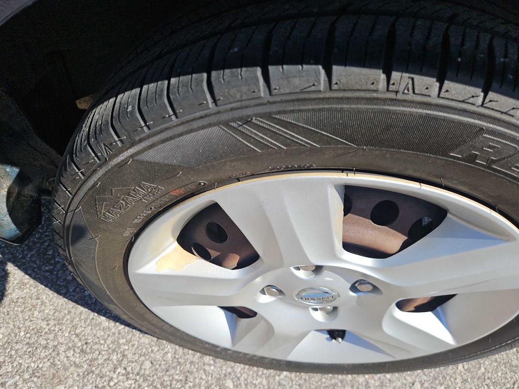 Photo 26 of this NISSAN SENTRA