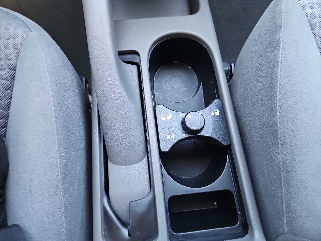 Photo 16 of this NISSAN SENTRA