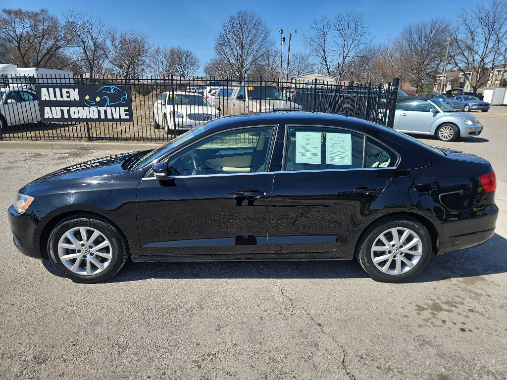 Photo 2 of this VOLKSWAGEN JETTA