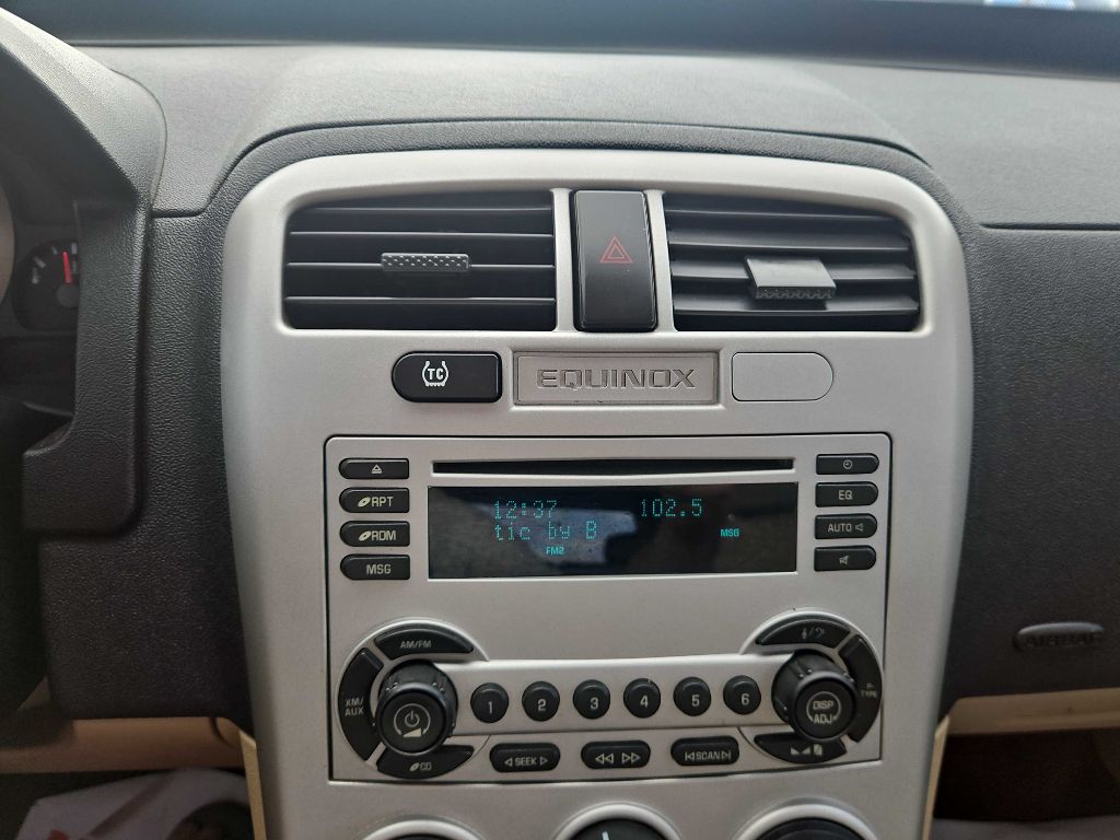 Photo 20 of this CHEVROLET EQUINOX