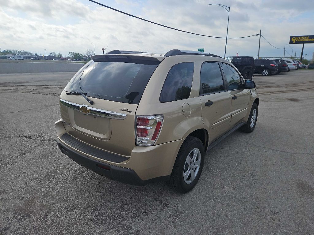 Photo 5 of this CHEVROLET EQUINOX