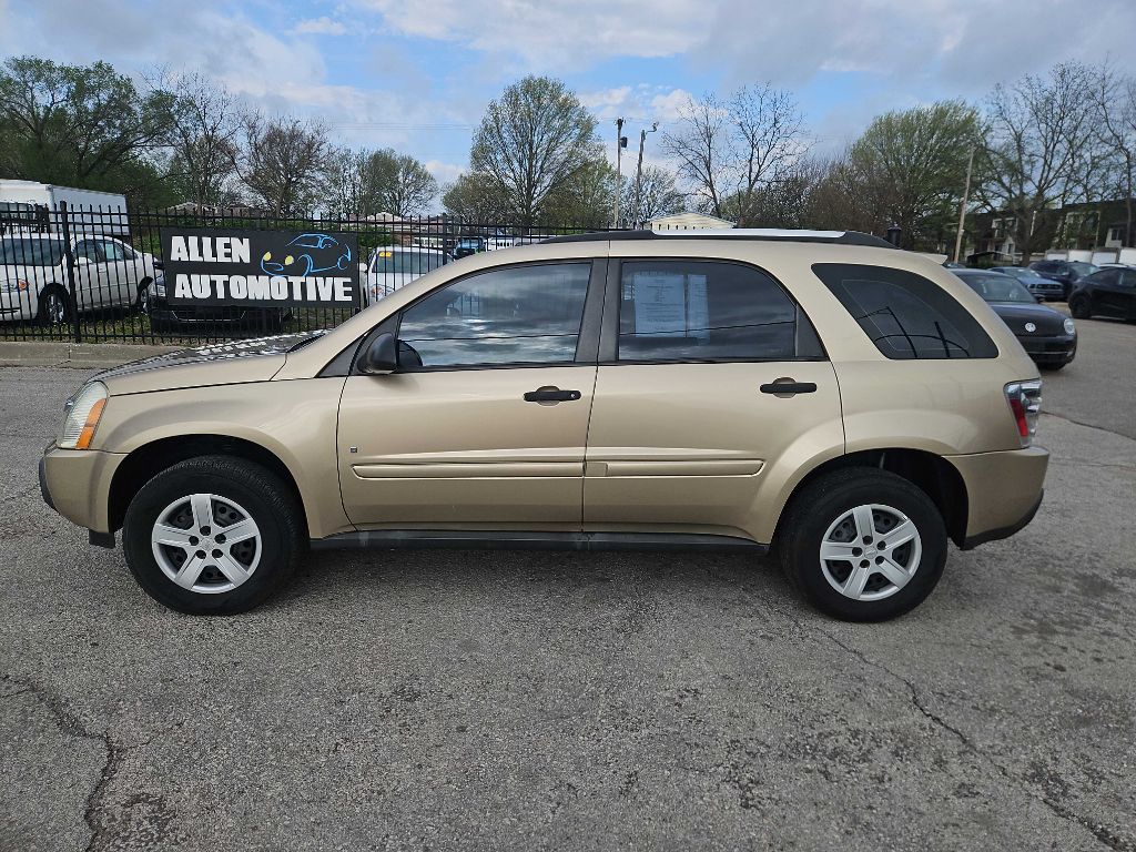 Photo 4 of this CHEVROLET EQUINOX