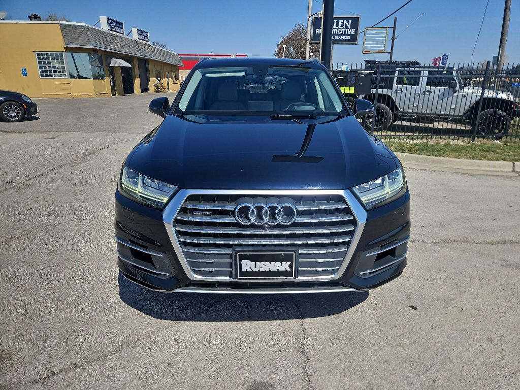 Photo 8 of this AUDI Q7