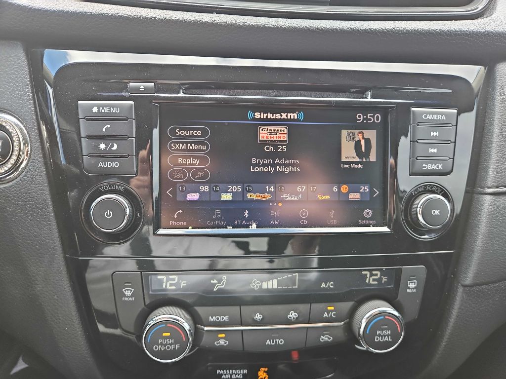 Photo 18 of this NISSAN ROGUE