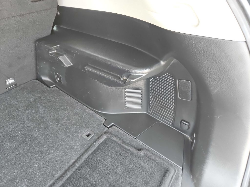 Photo 30 of this NISSAN ROGUE