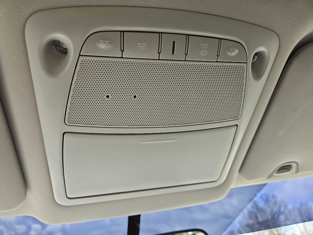 Photo 23 of this NISSAN ROGUE