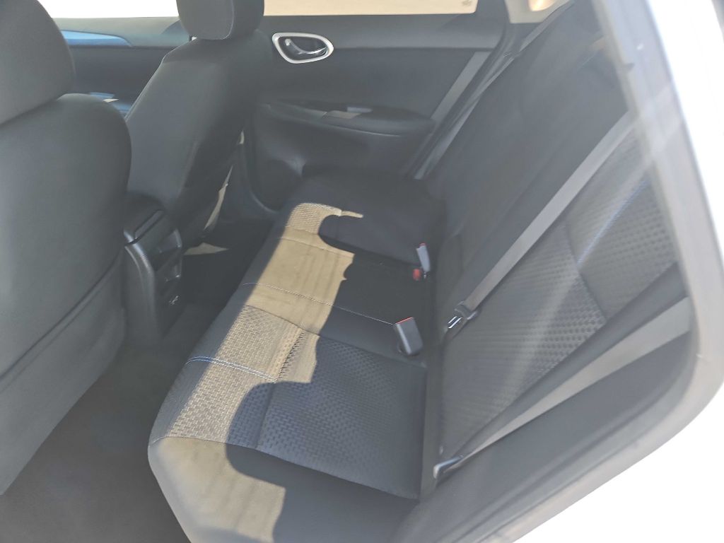 Photo 23 of this NISSAN SENTRA