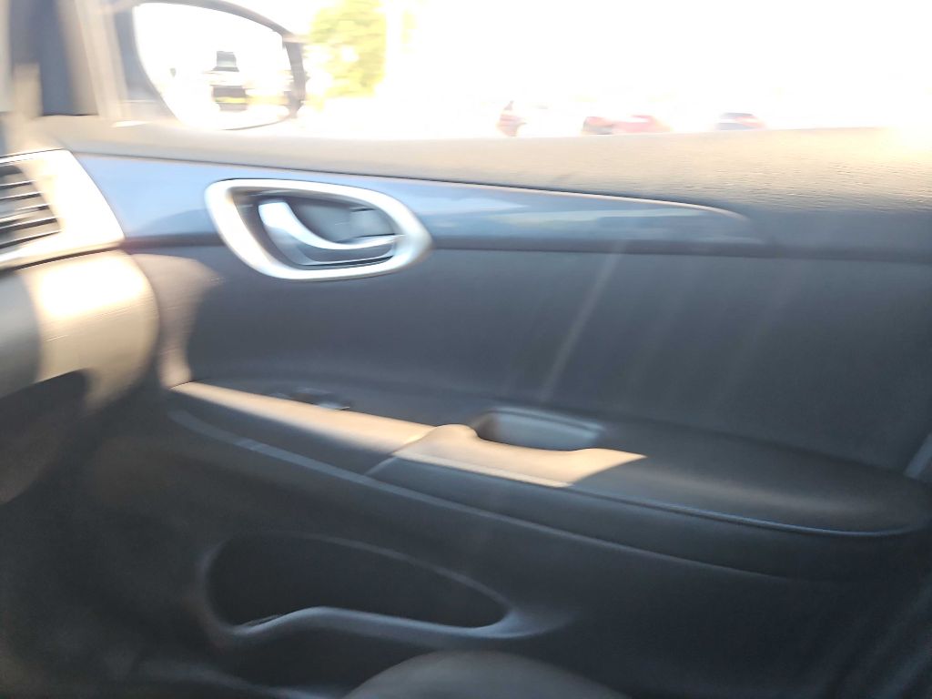 Photo 20 of this NISSAN SENTRA