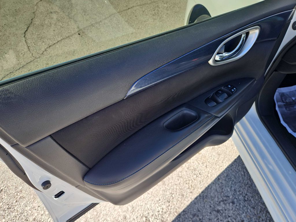Photo 9 of this NISSAN SENTRA