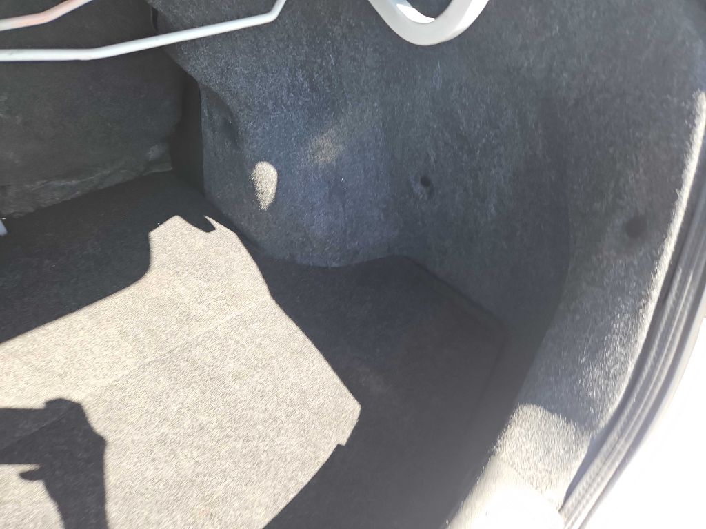 Photo 27 of this NISSAN SENTRA