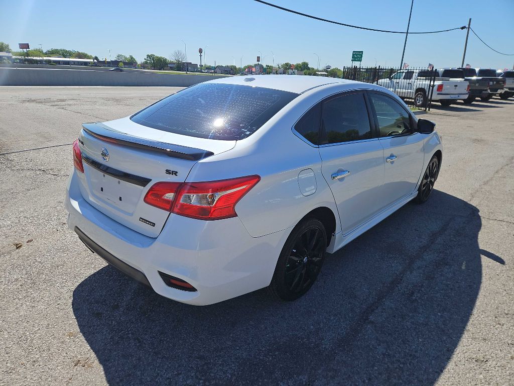 Photo 4 of this NISSAN SENTRA