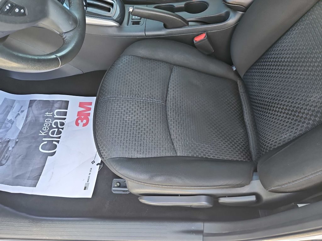 Photo 10 of this NISSAN SENTRA