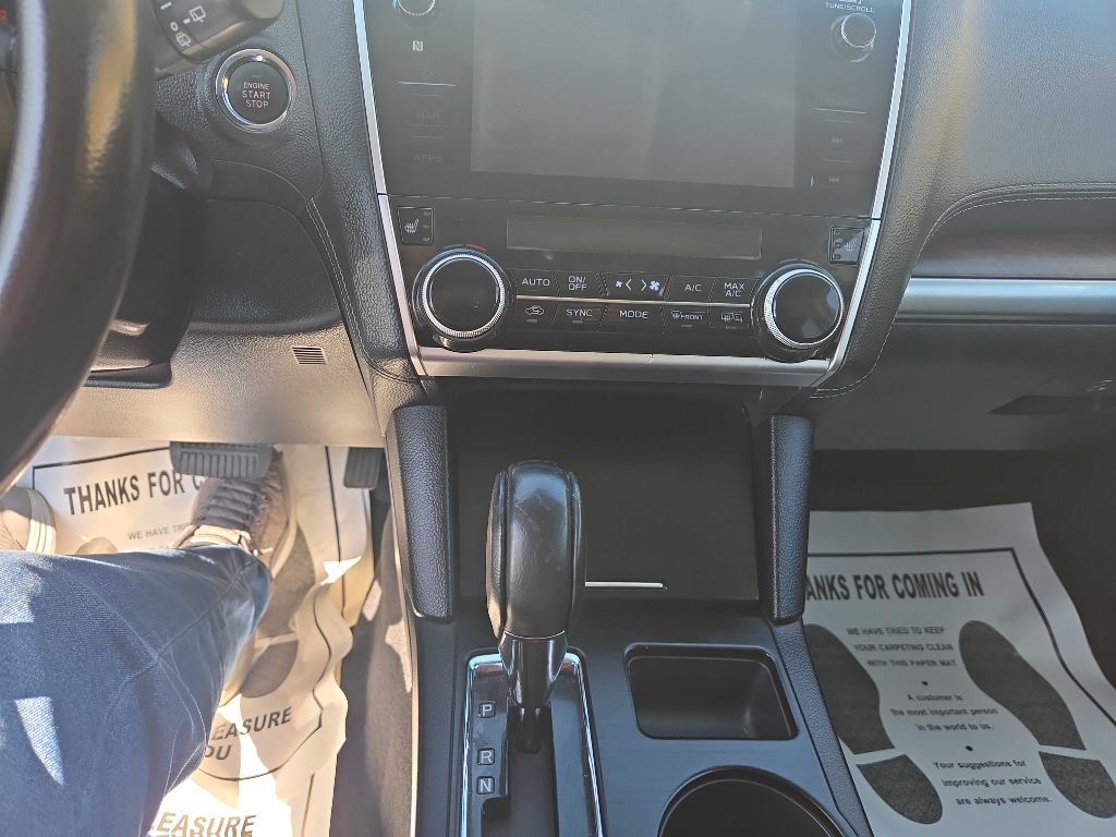 Photo 34 of this SUBARU OUTBACK