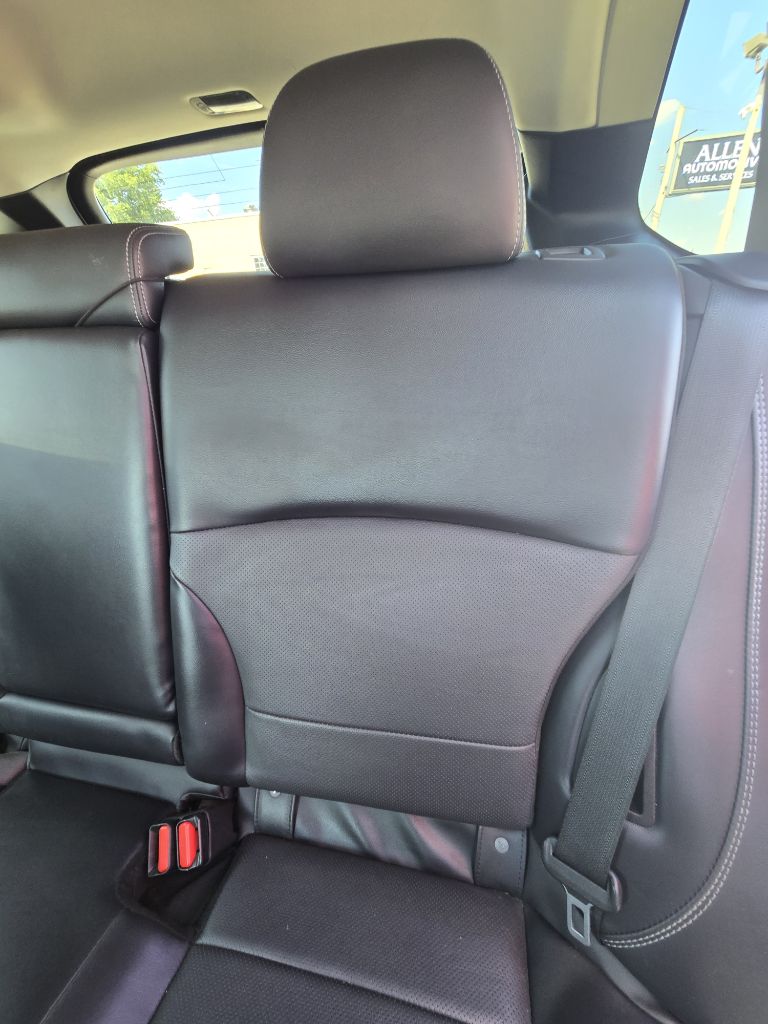 Photo 16 of this SUBARU OUTBACK