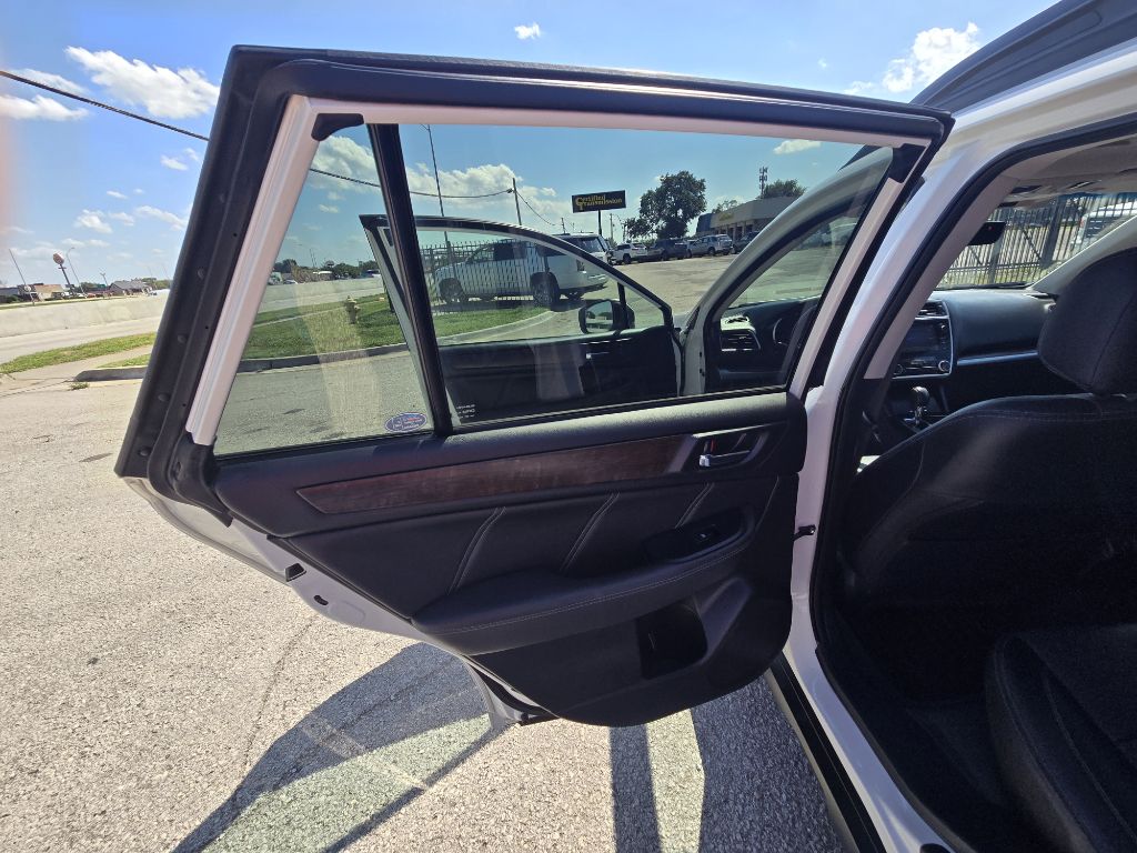 Photo 15 of this SUBARU OUTBACK