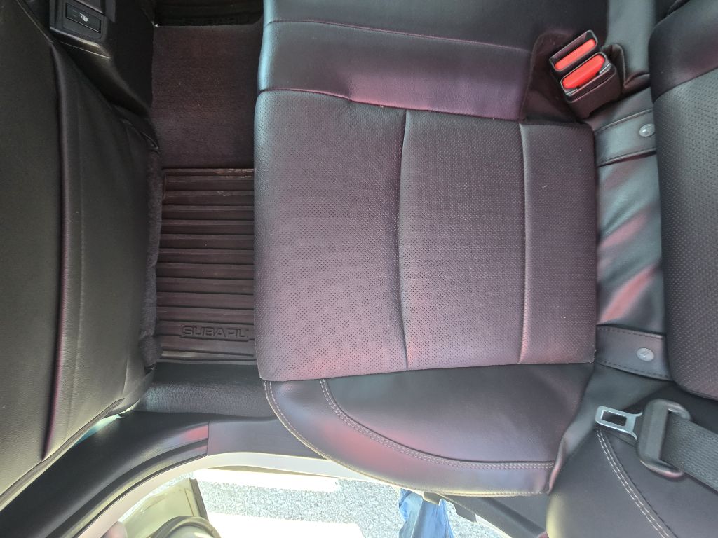 Photo 14 of this SUBARU OUTBACK
