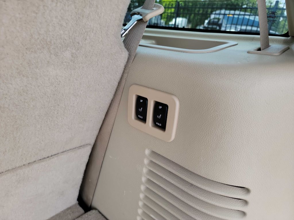 Photo 29 of this FORD EXPEDITION