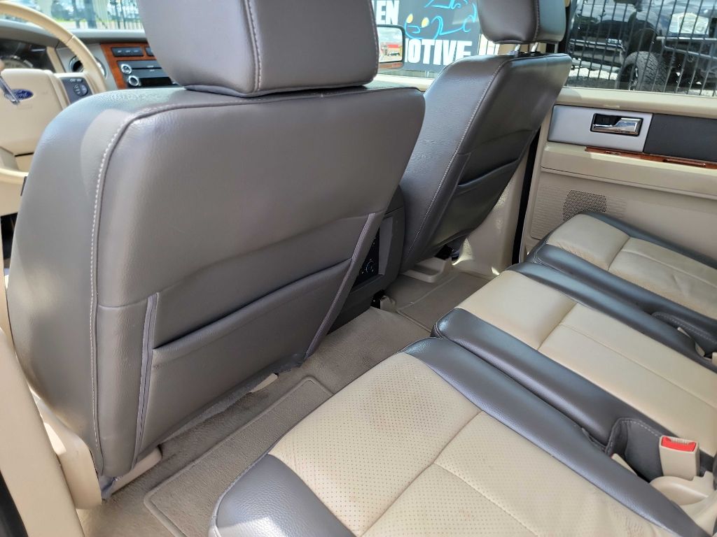 Photo 23 of this FORD EXPEDITION