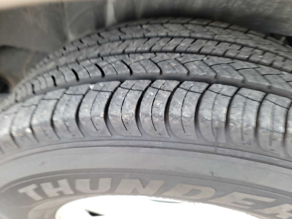 Photo 30 of this FORD EXPEDITION