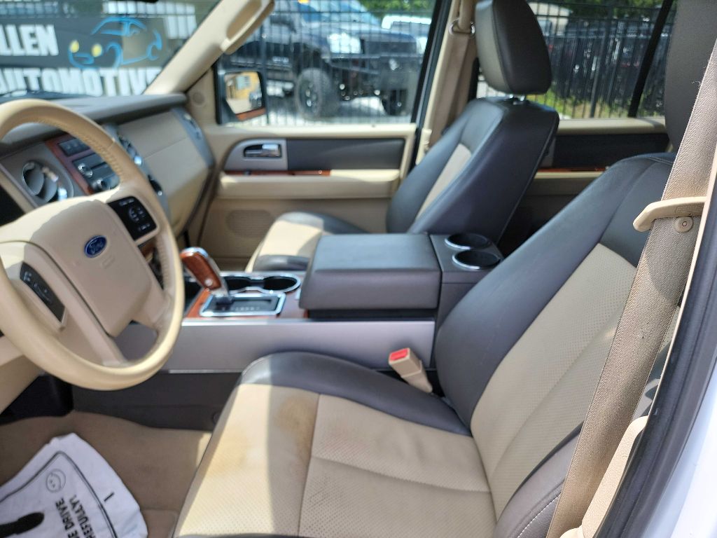 Photo 10 of this FORD EXPEDITION