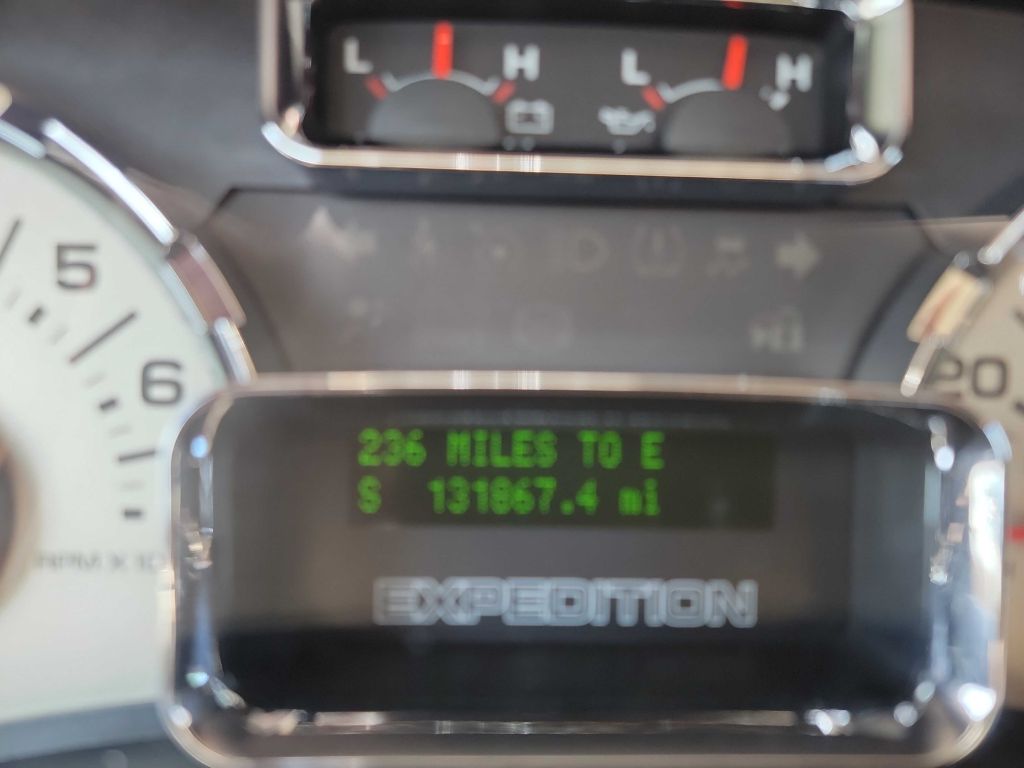Photo 15 of this FORD EXPEDITION