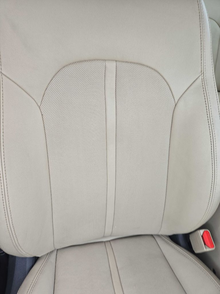 Photo 22 of this HYUNDAI SONATA