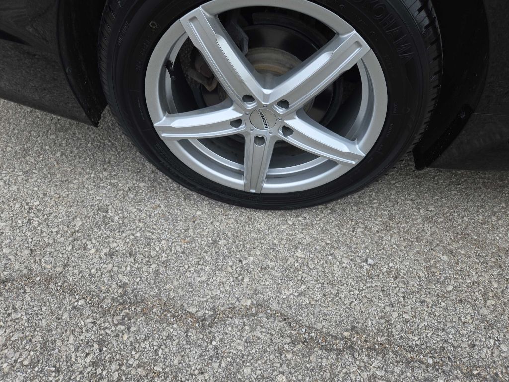 Photo 28 of this HYUNDAI SONATA