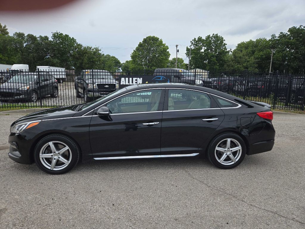 Photo 5 of this HYUNDAI SONATA